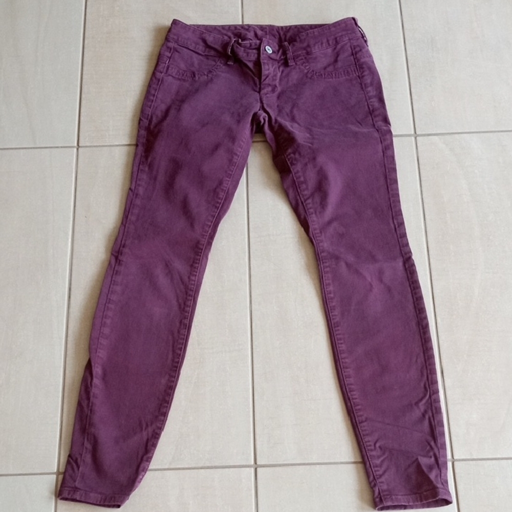 LONDONJEAN Plum Skinny Jeans